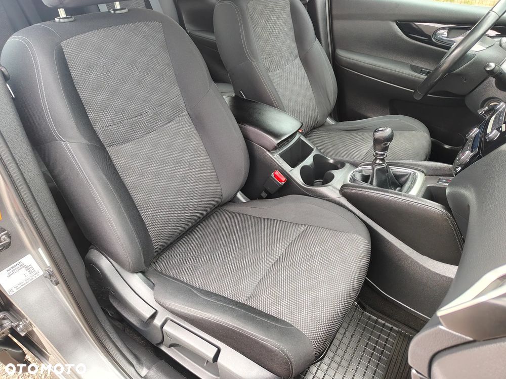 Nissan Qashqai 1.2 DIG-T Acenta EU6 - 34