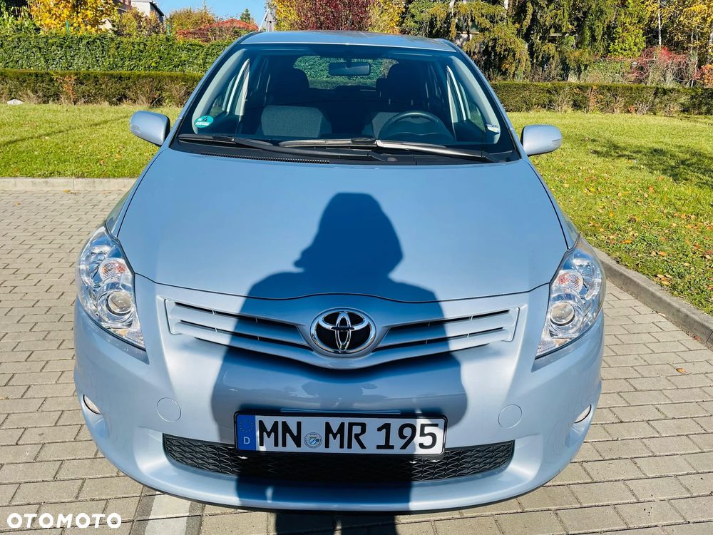 Toyota Auris 1.6 Executive - 8