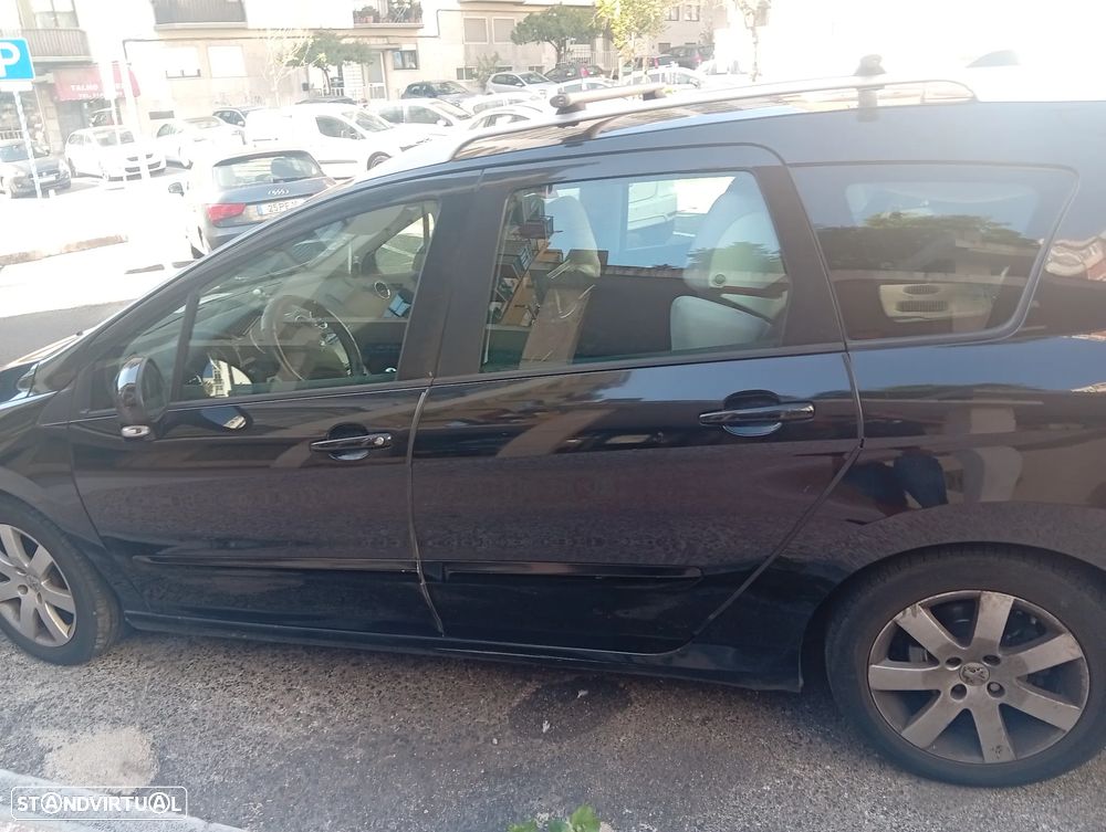 Peugeot 308 SW 1.6 HDi Premium - 4