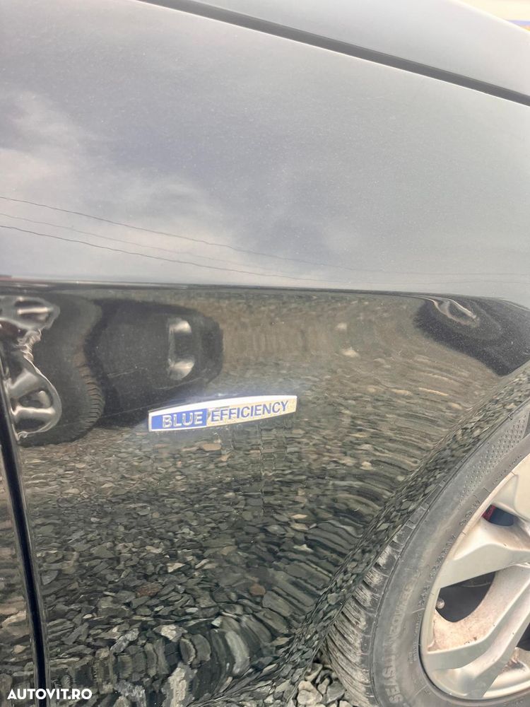 Mercedes-Benz E 220 CDI BlueEfficiency Aut. - 22