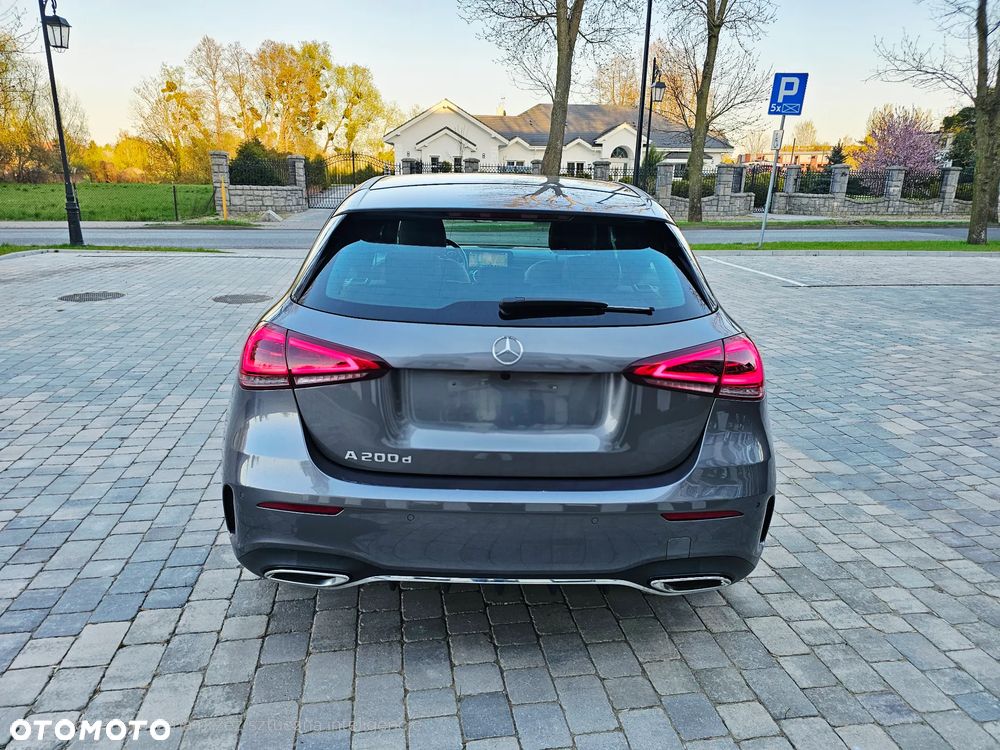 Mercedes-Benz Klasa A 200 d AMG Line 8G-DCT - 6