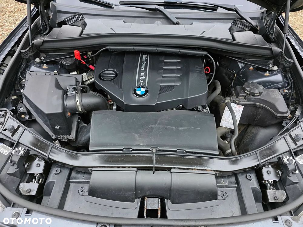 BMW X1 sDrive16d xLine - 38