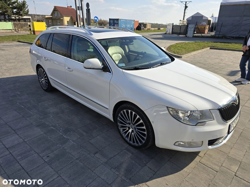 Skoda Superb 3.6 FSI 4x4 L&K DSG - 13