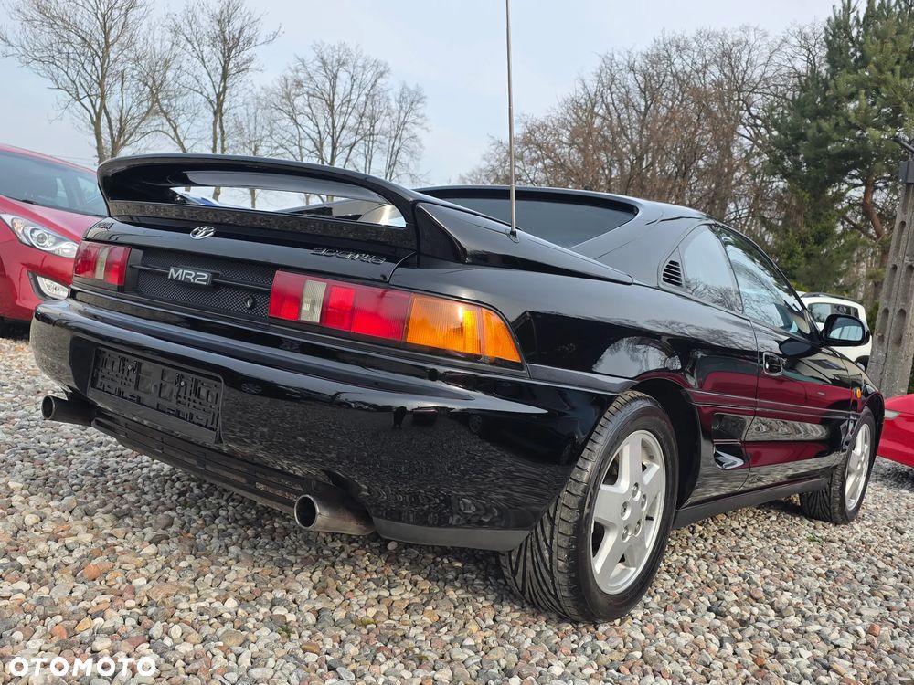 Toyota MR2 - 24