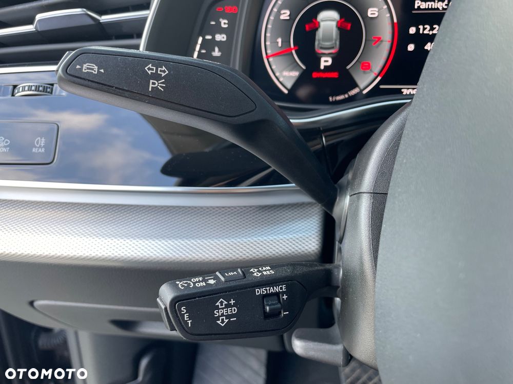 Audi Q8 SUV TFSI quattro 250 kW tiptronic S line business - 30