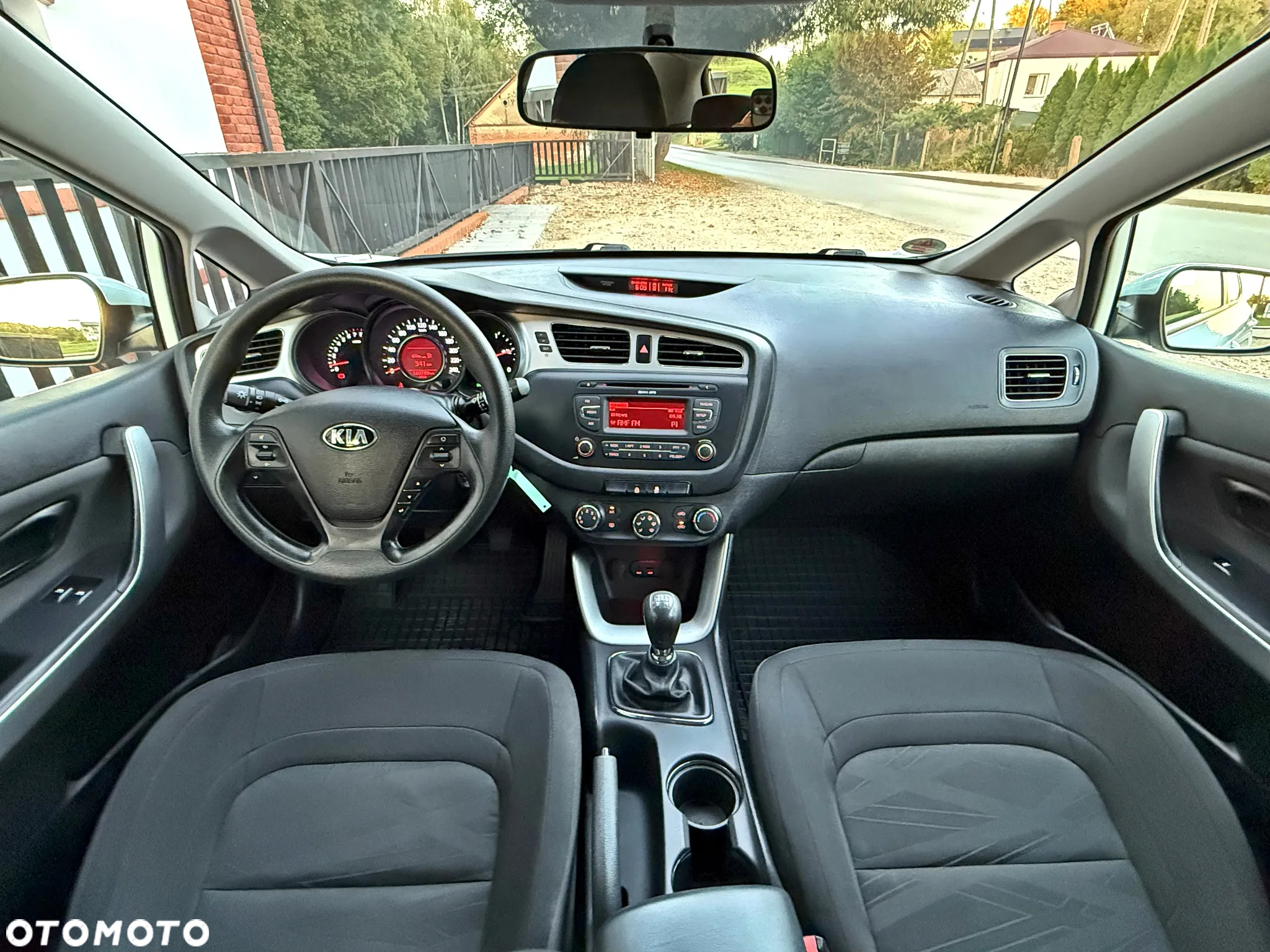 Kia Ceed 1.4 CVVT Attract Plus - 9