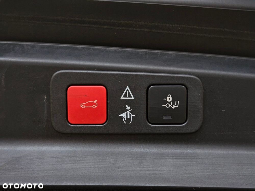 Peugeot 5008 1.5 BlueHDi Active Pack S&S EAT8 - 13