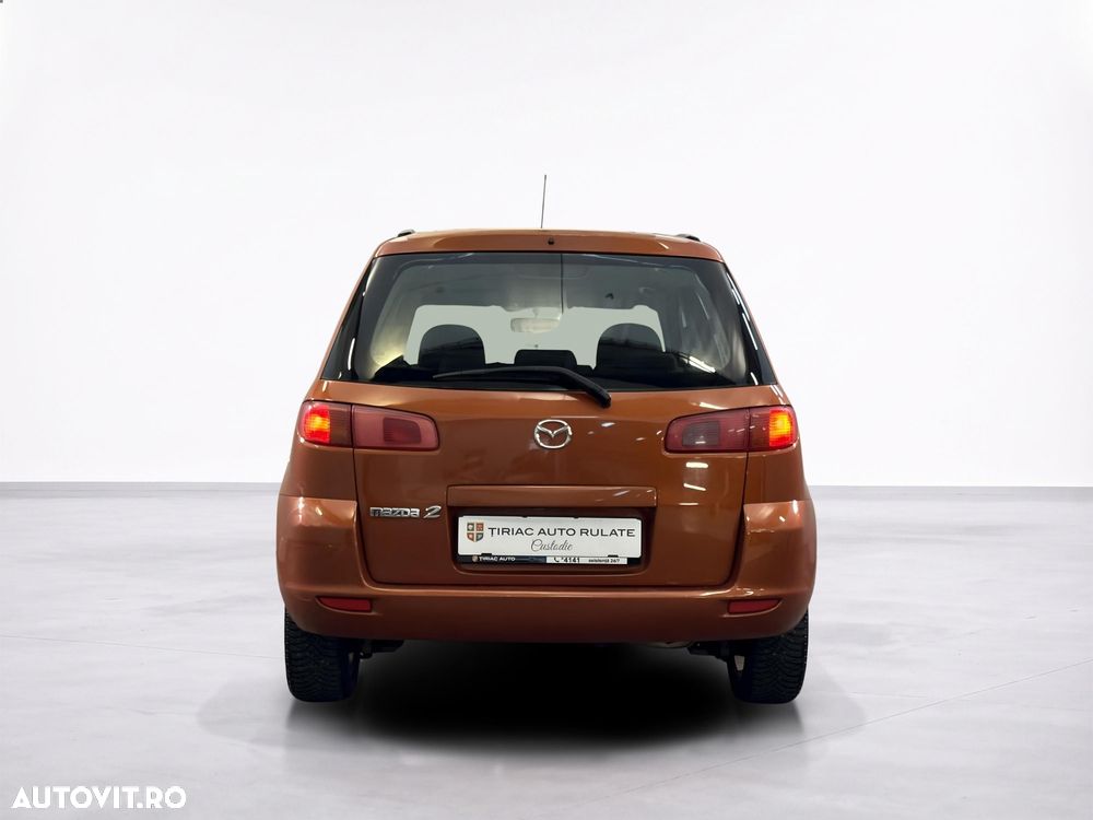 Mazda 2 - 5
