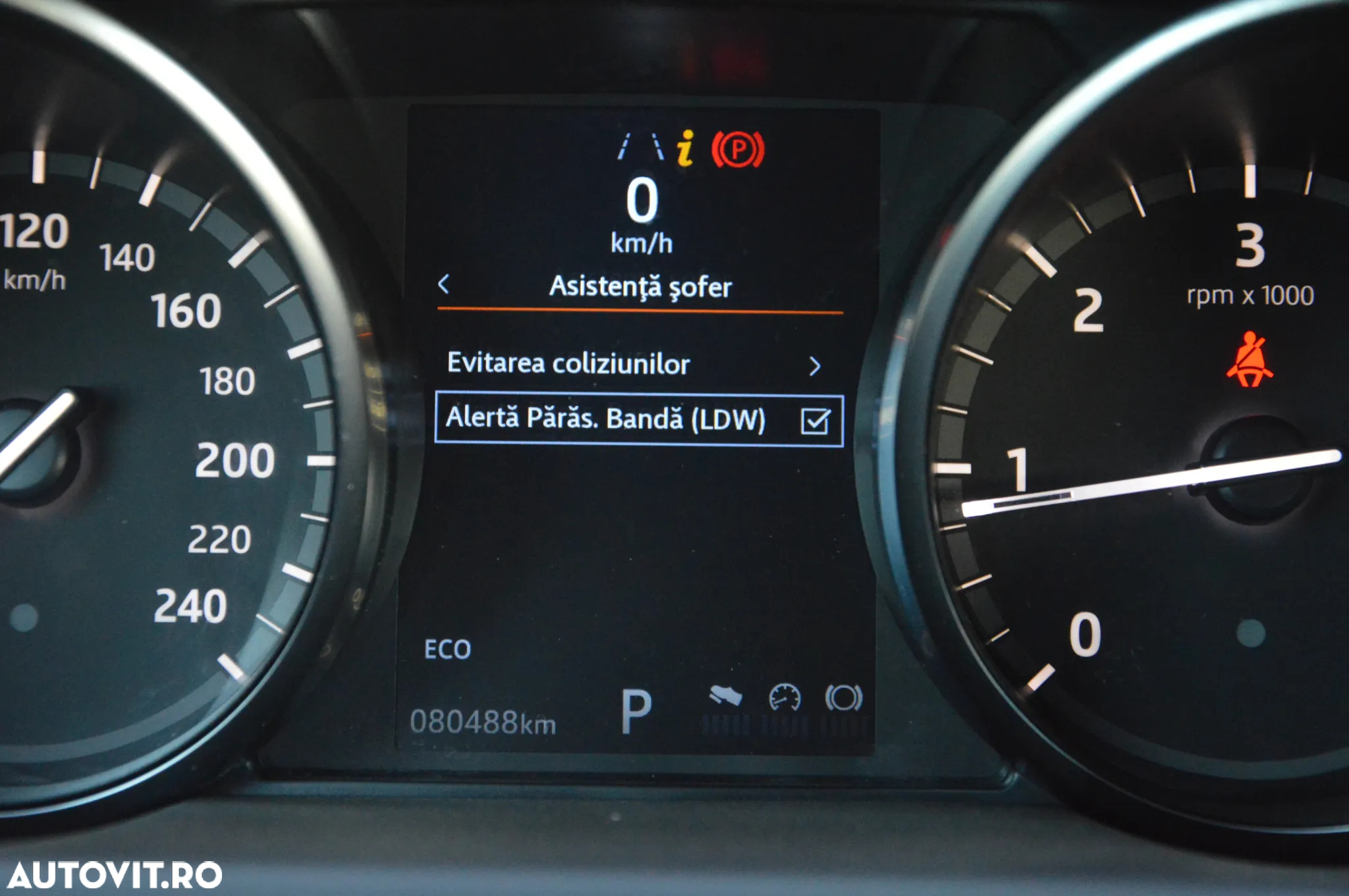 Land Rover Discovery Sport 2.0 l TD4 HSE Aut. - 32