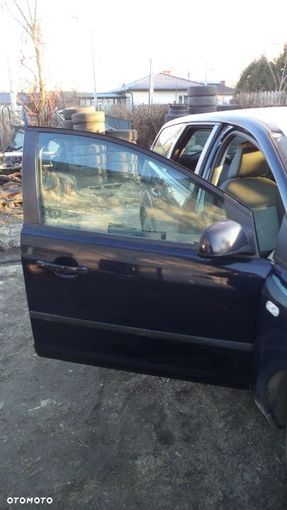 Drzwi prawe przednie Ford Focus MK2 kolor f3