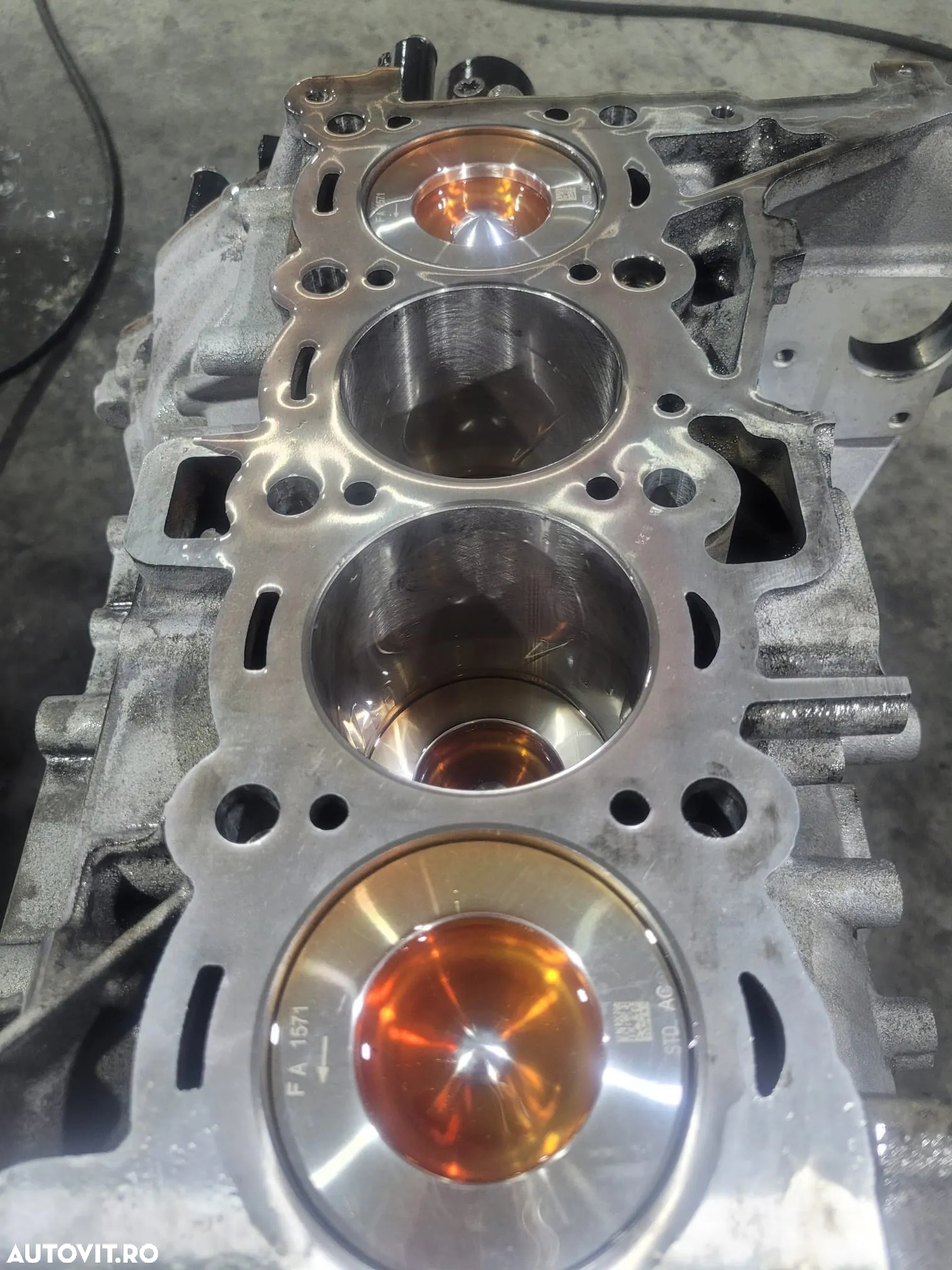 Motor reconditionat Range Rover Velar Discovery 5 Jaguar F Pace 2.0 diesel 204DTA 240 cai biturbo - 2