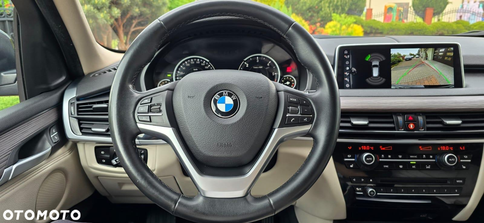 BMW X5 xDrive25d - 27