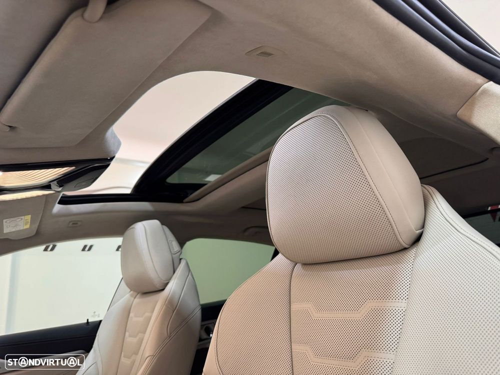BMW 840 Gran Coupé d xDrive Pack M - 18
