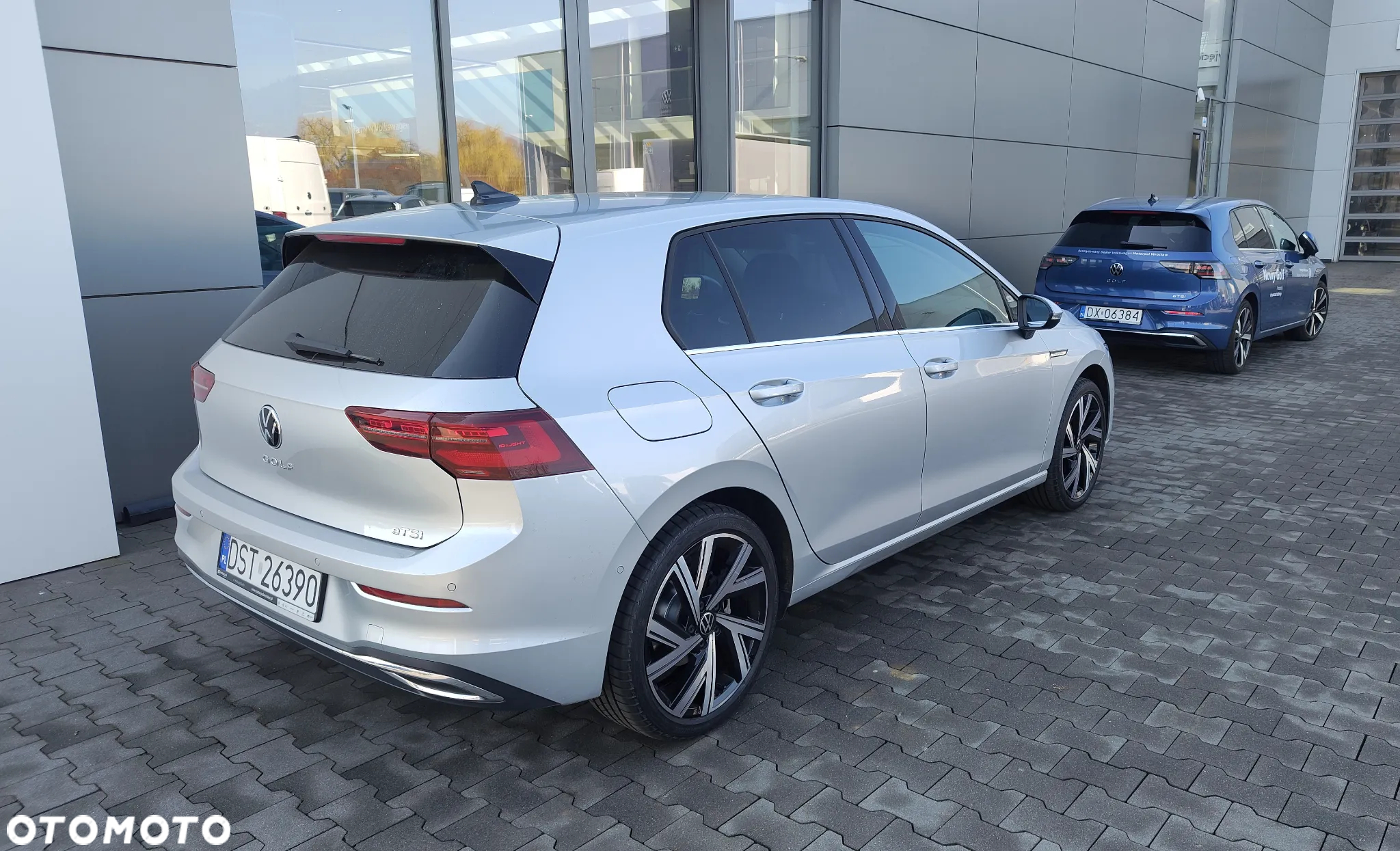 Volkswagen Golf - 12