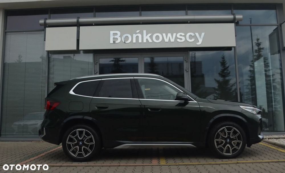BMW X1 xDrive23i mHEV xLine - 16
