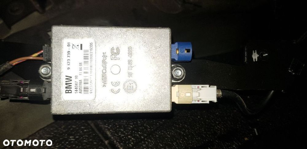 BMW E60 E61  MODUŁ USB 9123739 - 1