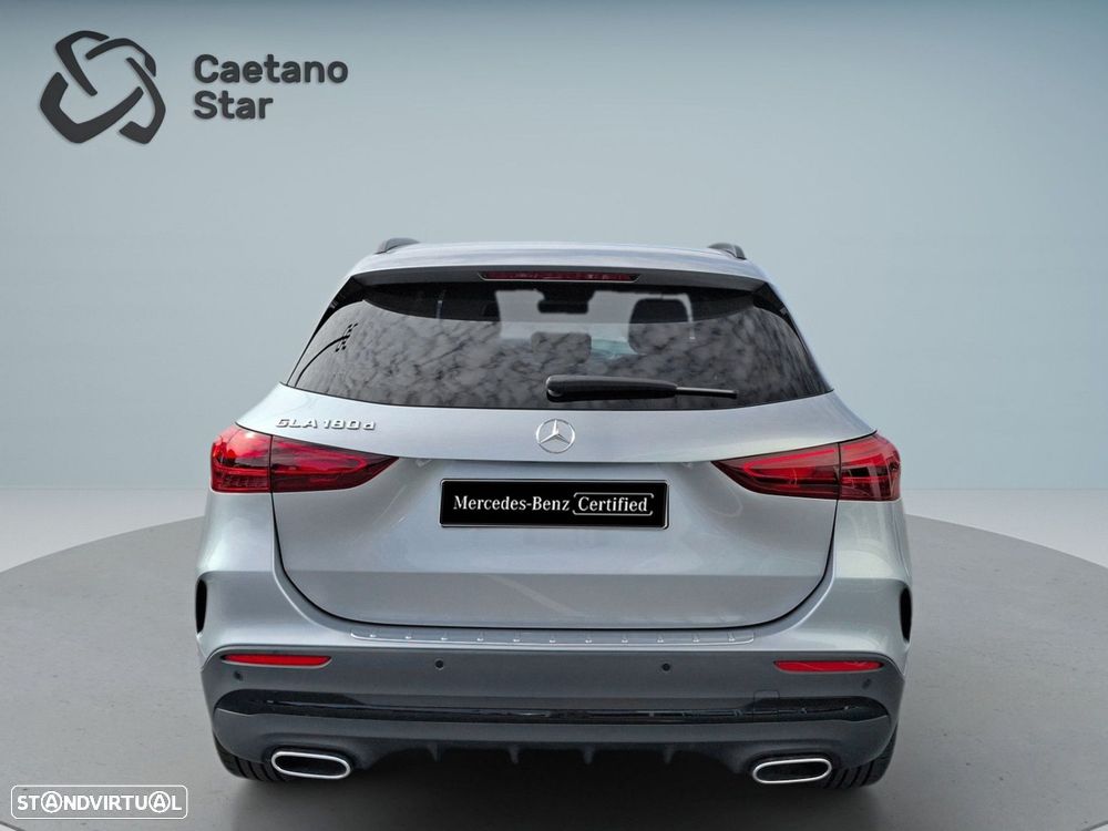 Mercedes-Benz GLA 180 d AMG Line - 7