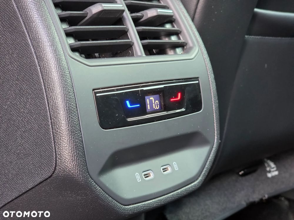 Cupra Formentor 1.5 eTSI DSG - 24