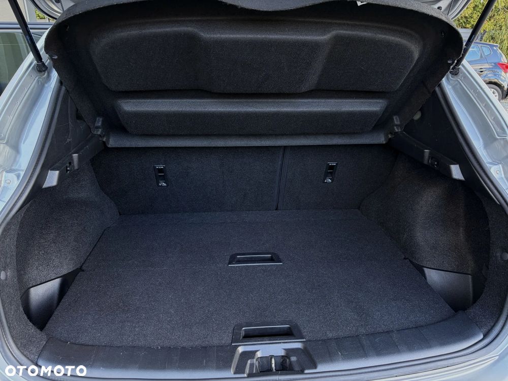 Nissan Qashqai 1.2 DIG-T N-Connecta EU6 - 33