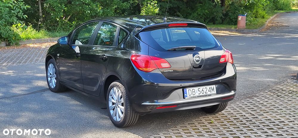 Opel Astra - 12