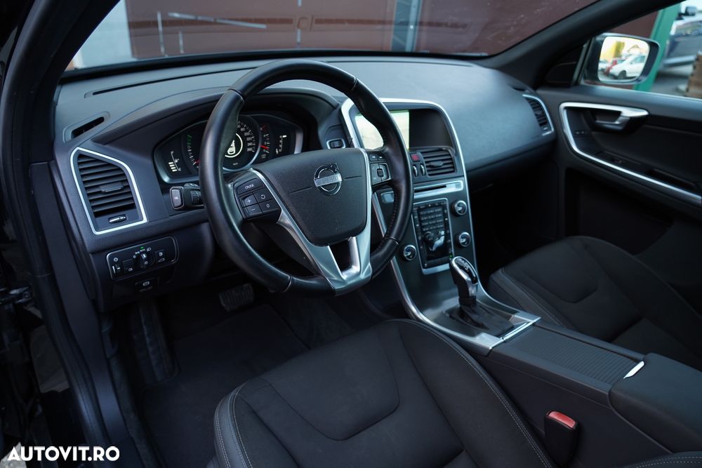 Volvo XC 60 D5 AWD Aut. Summum - 15