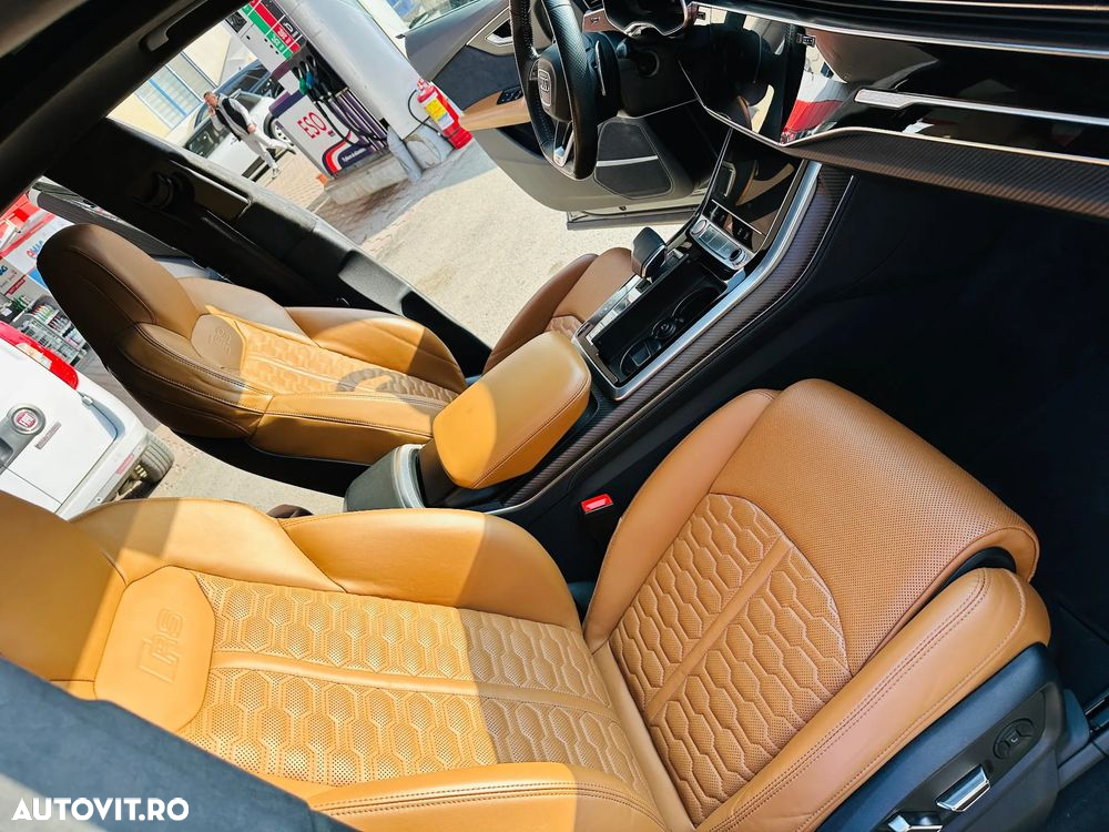 Audi RS Q8 TFSI quattro tiptronic - 14