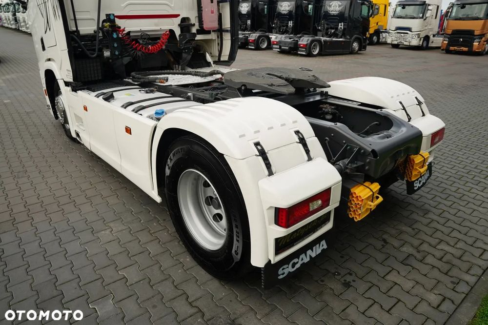 Scania R 520 / V8 / HYDRAULIKA / RETARDER / KLIMA POSTOJOWA  / CAŁA NA PODUSZKACH / EURO 6 - 15