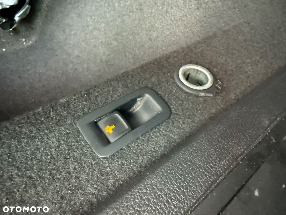 Volkswagen Passat 2.0 TDI (BlueMotion Technology) DSG Comfortline - 10