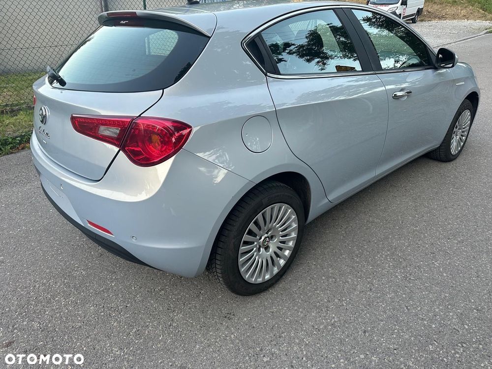 Alfa Romeo Giulietta - 4