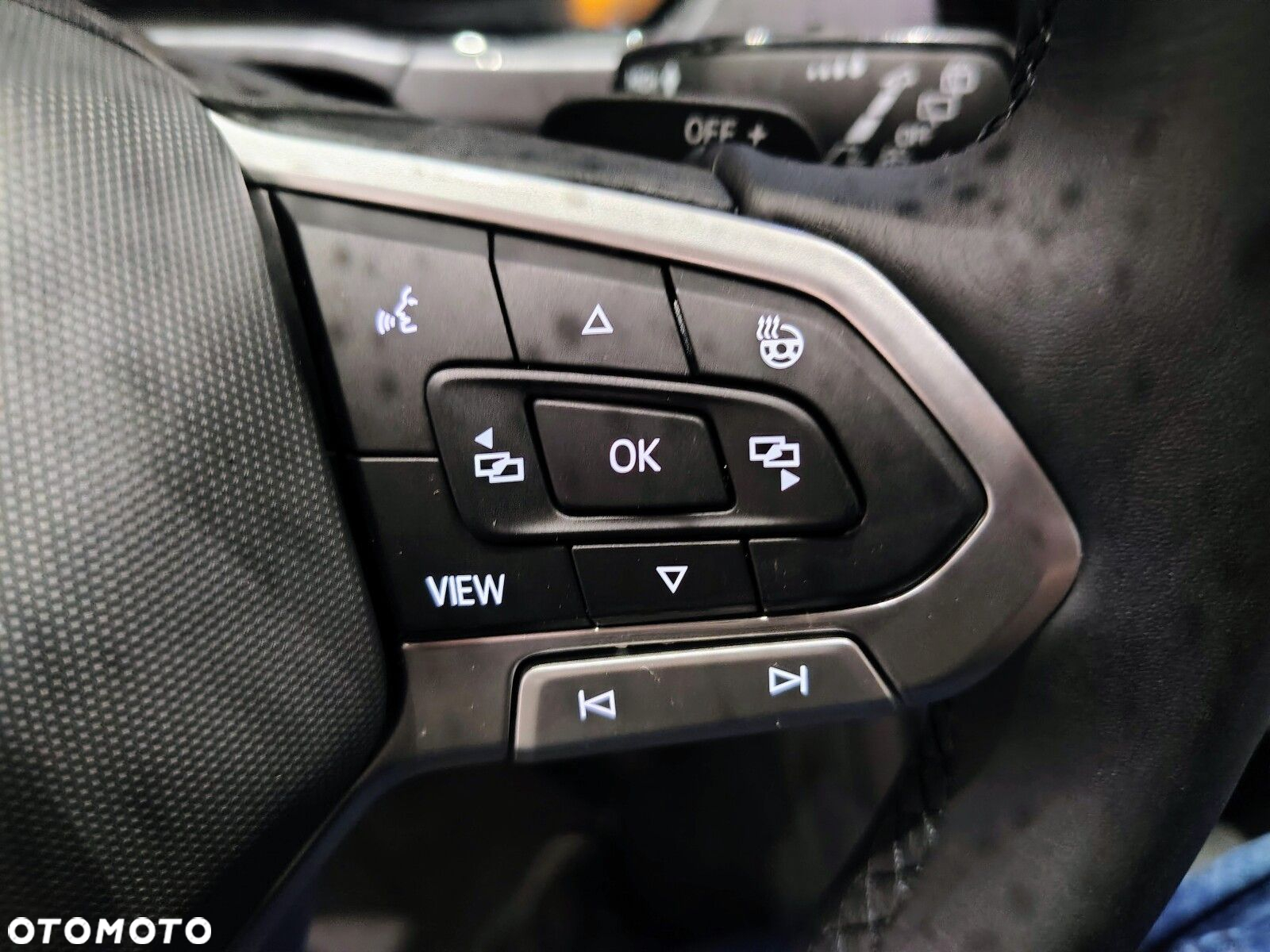Volkswagen Touran - 15