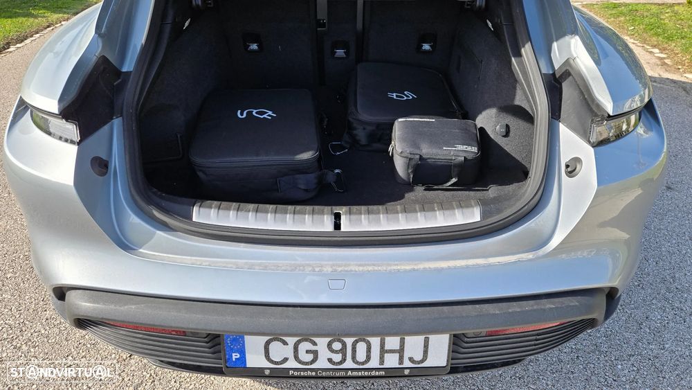 Porsche Taycan Sport Turismo 4S - 53