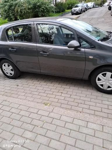 Opel Corsa 1.2 16V Cosmo - 2
