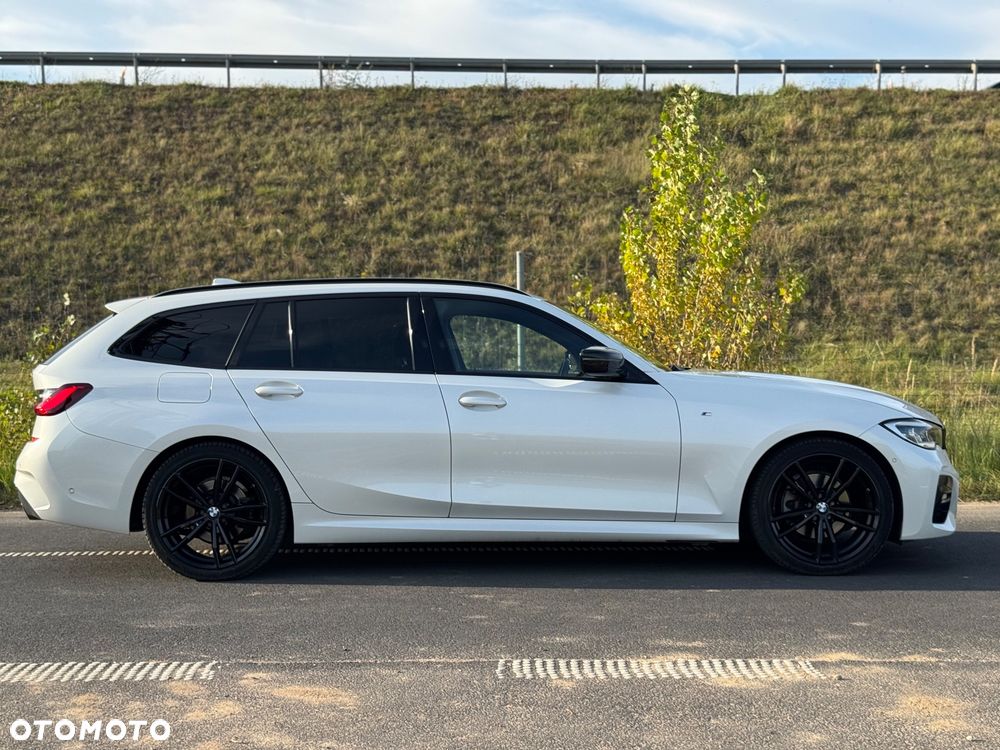 BMW Seria 3 320d xDrive mHEV M Sport - 11