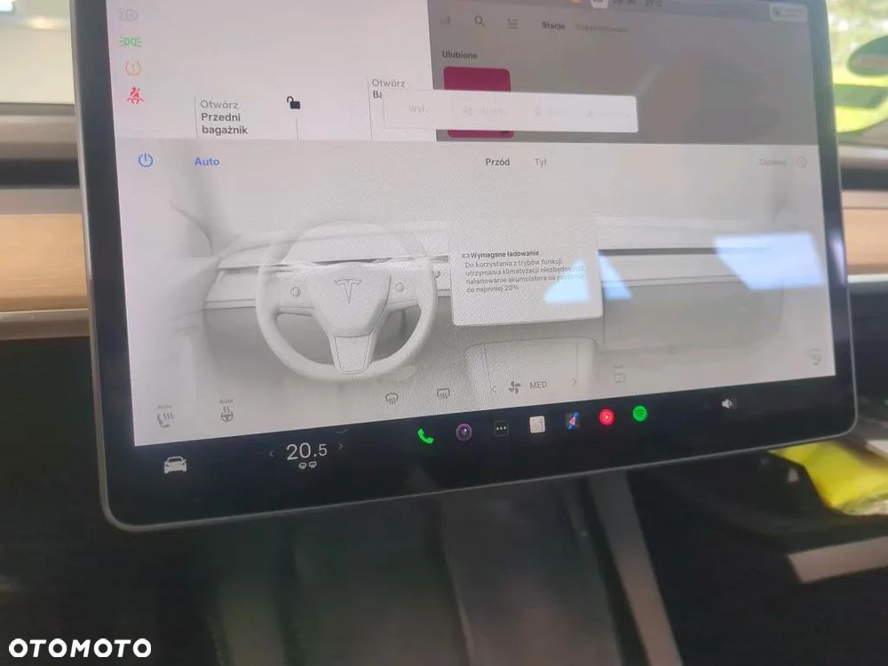 Tesla Model 3 RWD - 8