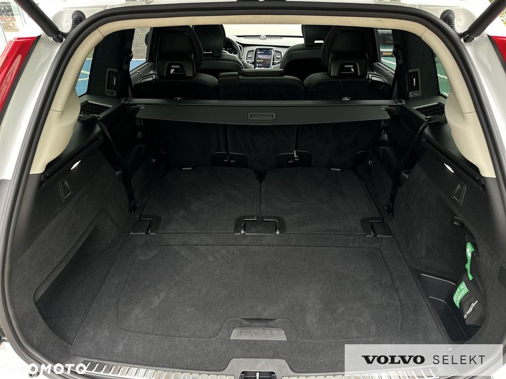 Volvo XC 90 - 17