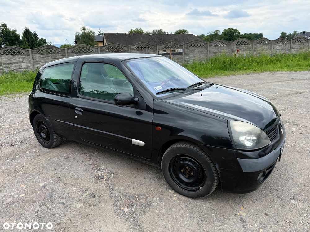 Renault Clio 1.4 16V Initiale - 4