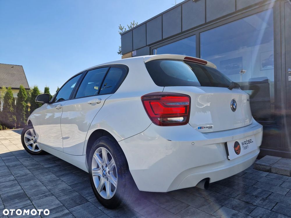 BMW Seria 1 116i Sport Line - 3