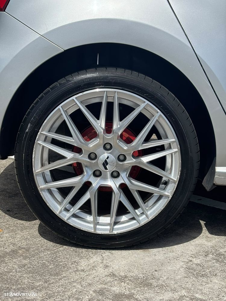 VW Polo - 4