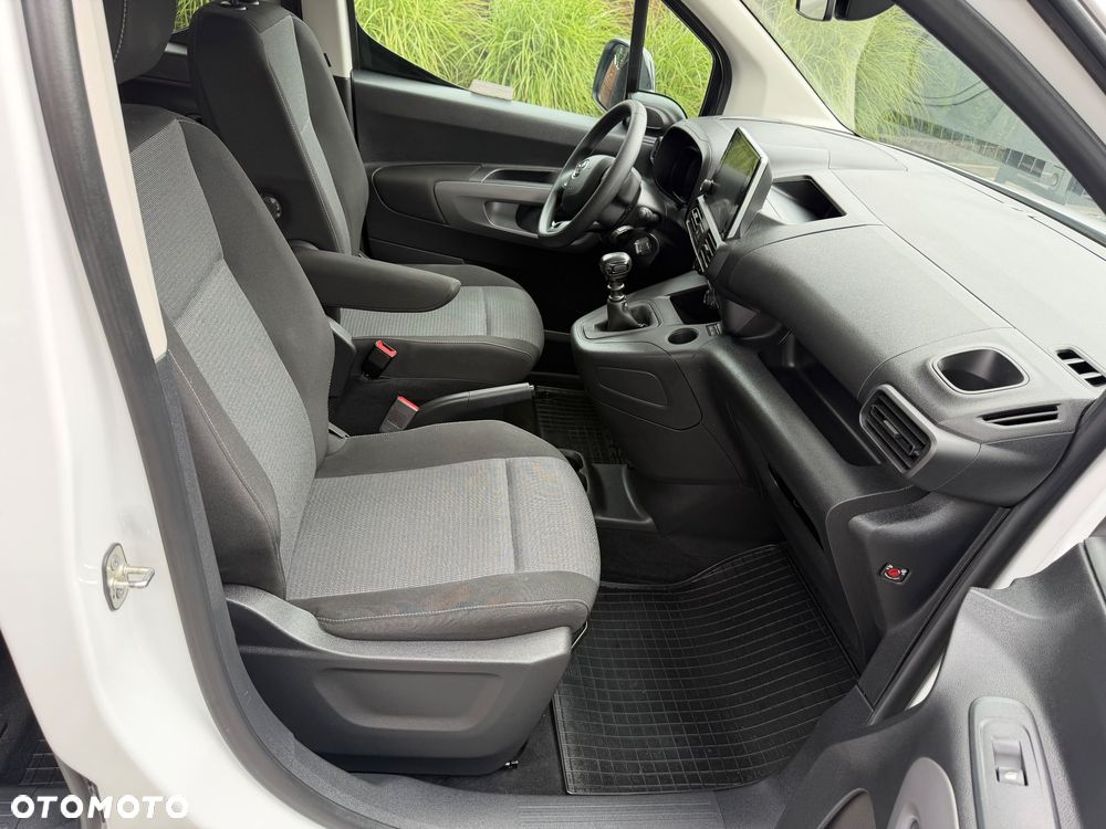 Toyota Proace City Verso Long 1.5 D-4D Business - 38