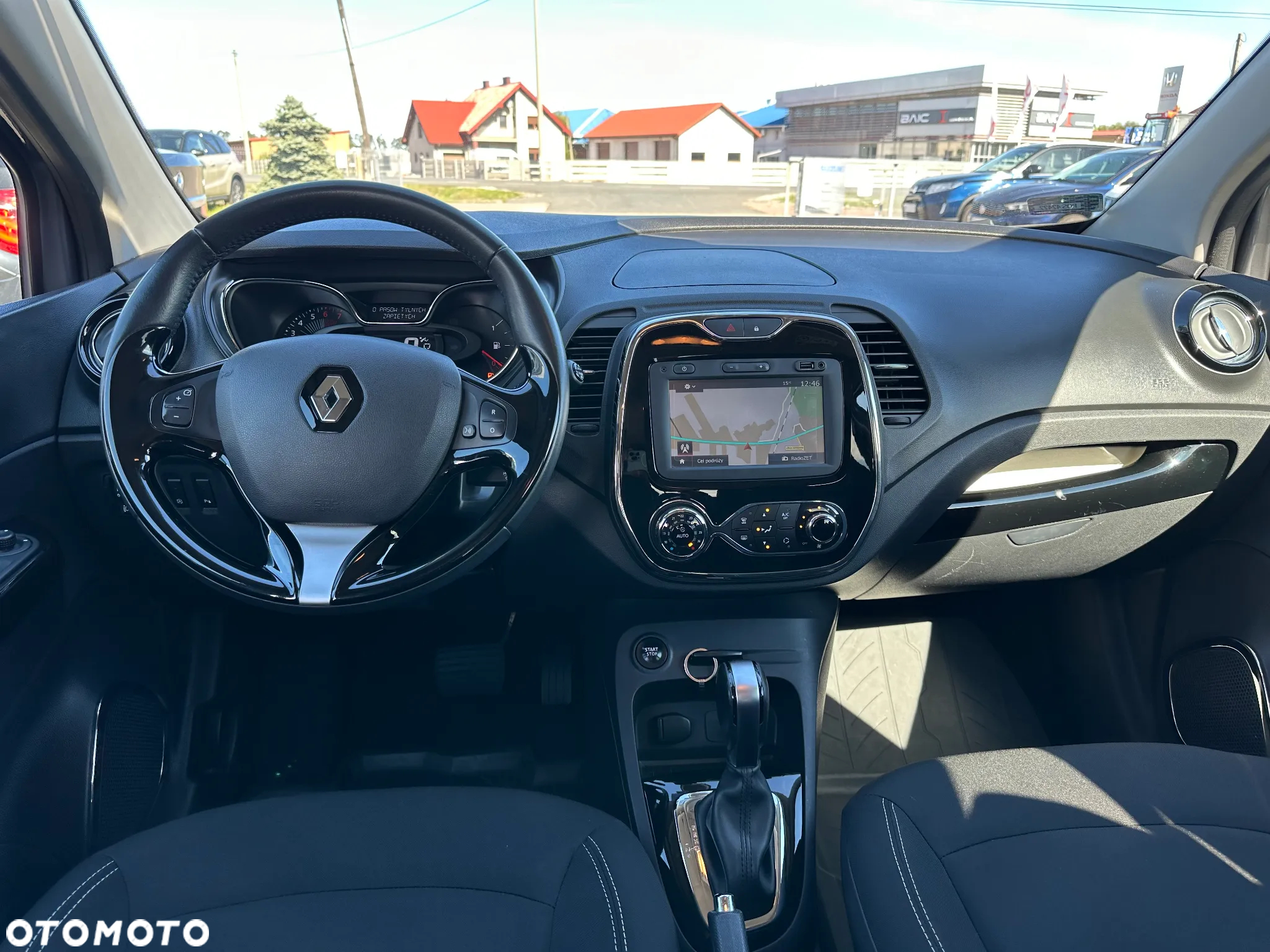 Renault Captur 1.2 Energy TCe Limited EDC - 9