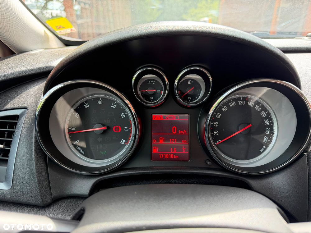 Opel Astra - 21