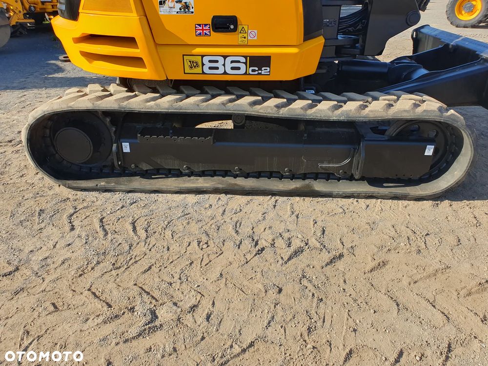 JCB 86C-2 - 17