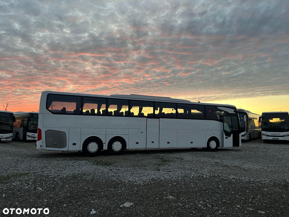 Mercedes-Benz Tourismo - 4