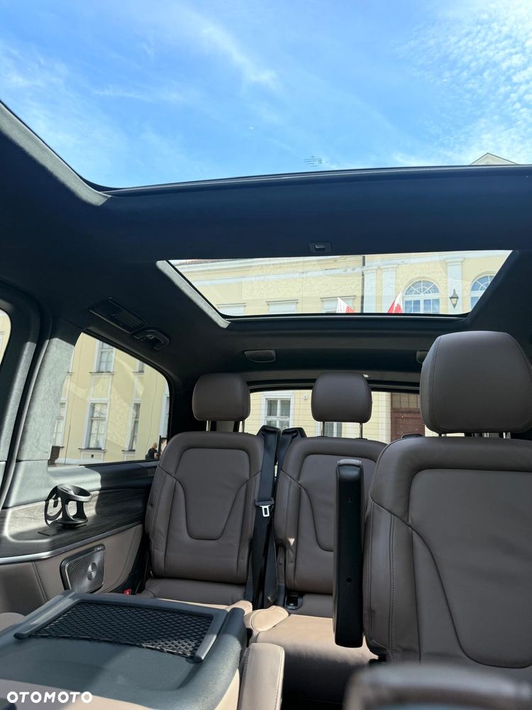Mercedes-Benz Klasa V 300 d 9G-Tronic Exclusive (długi) - 32