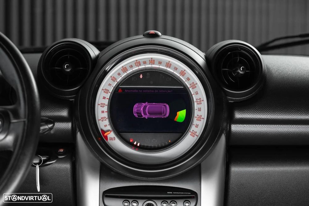 MINI Paceman Cooper D - 19