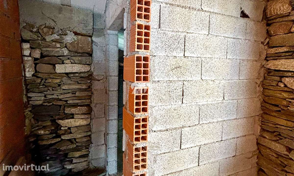 Moradia T3 - Barcos - Grande imagem: 4/12