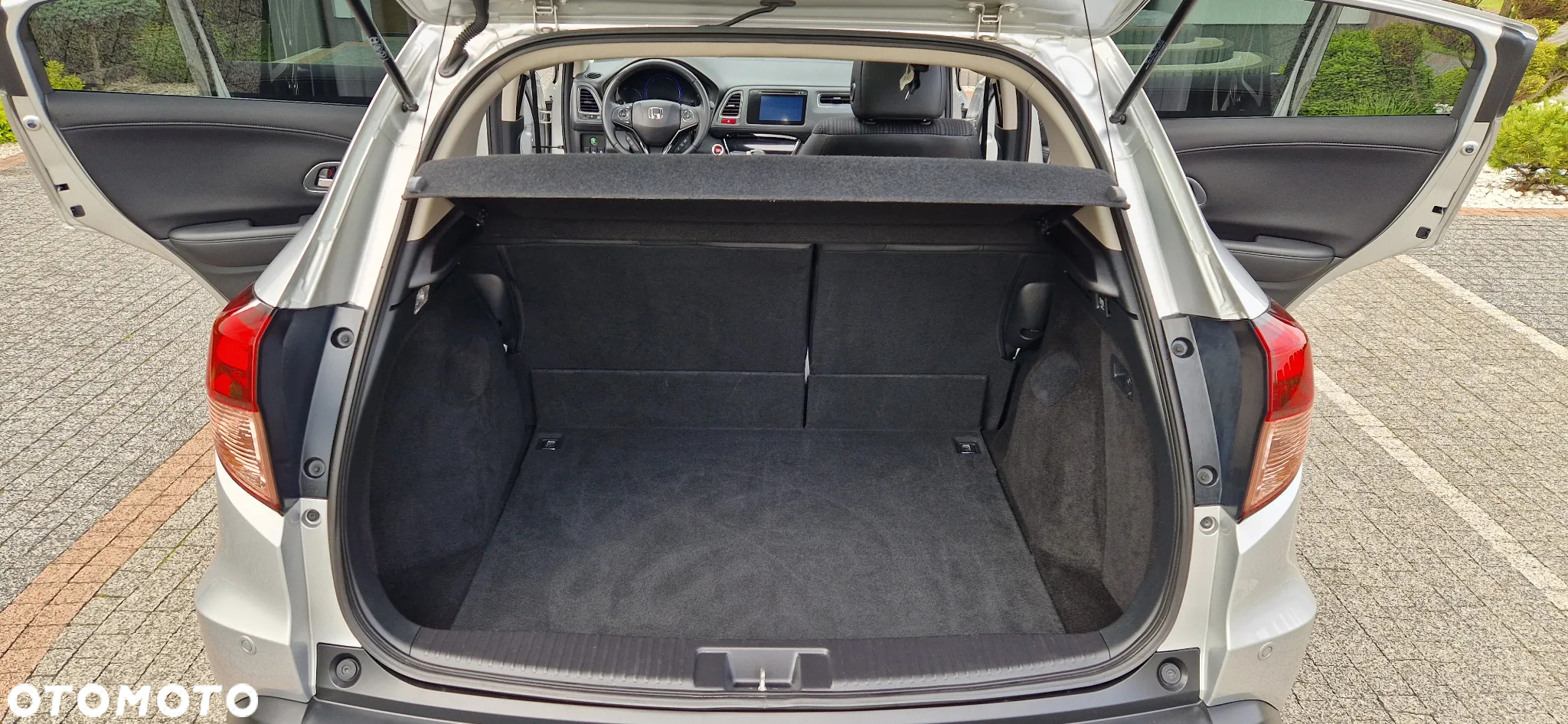 Honda HR-V 1.5 i-VTEC CVT Executive - 32