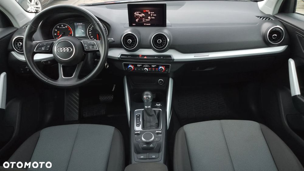 Audi Q2 30 TFSI - 8