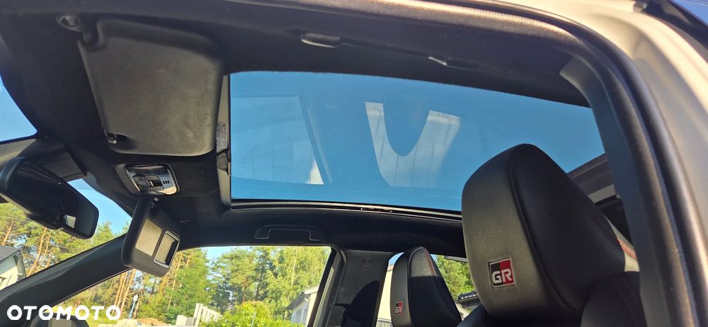 Toyota Yaris Cross - 13