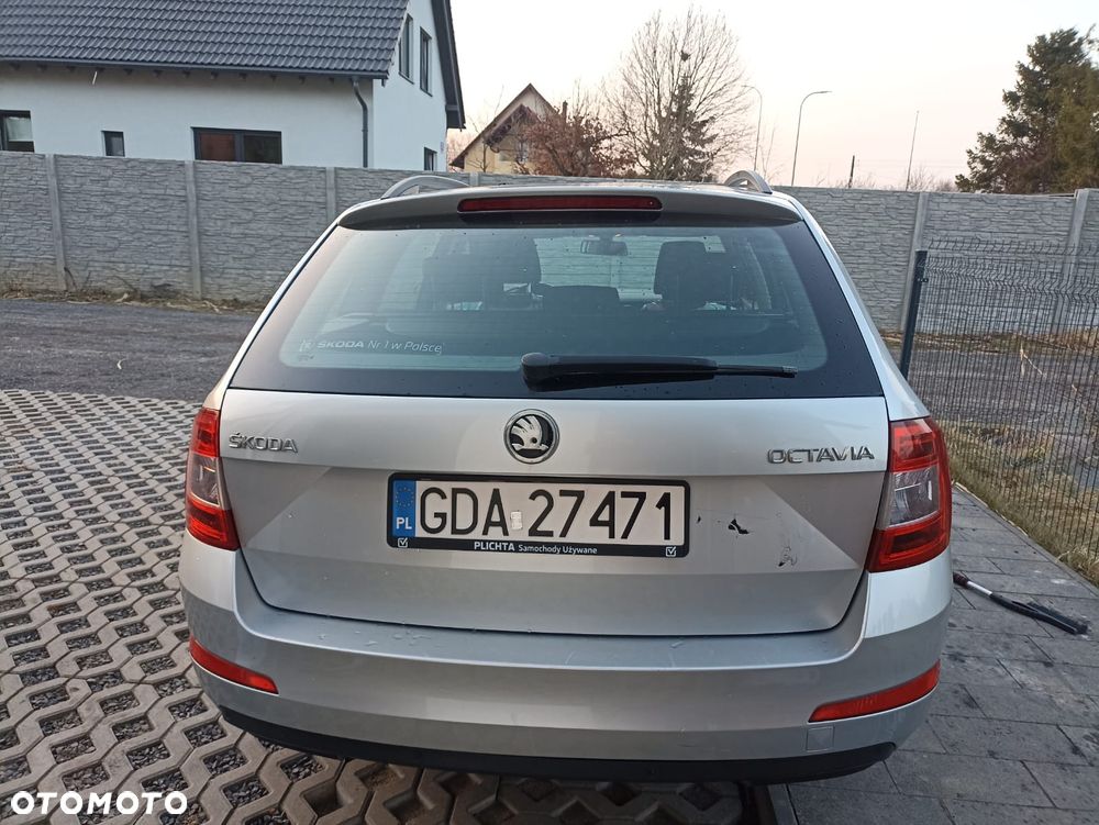 Skoda Octavia 1.6 TDI Ambition - 6